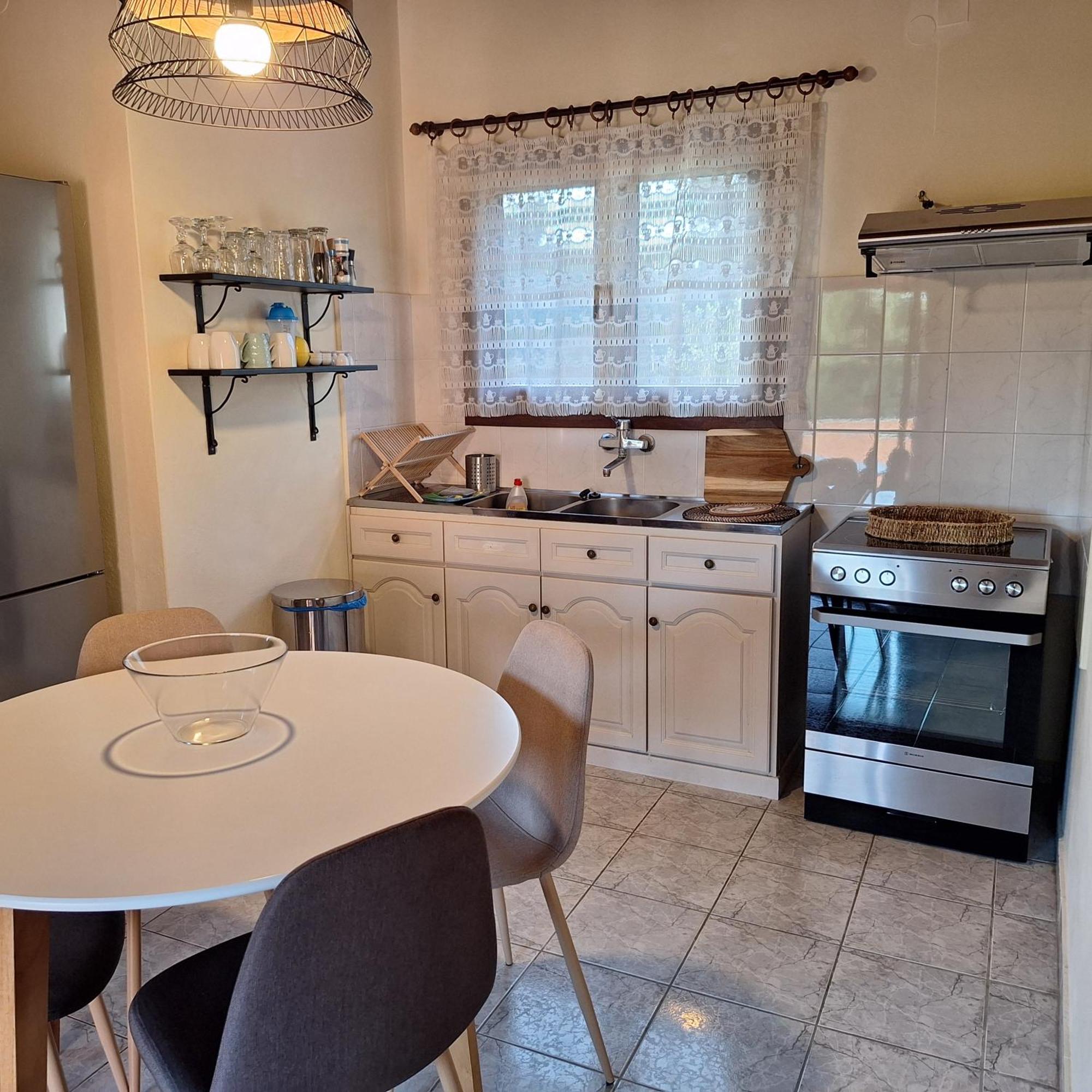 Areti Apartment Áfra Zewnętrze zdjęcie