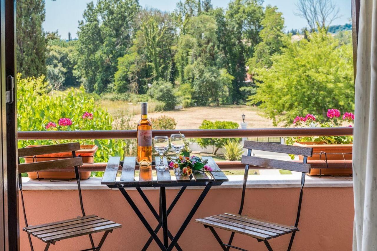 Areti Apartment Áfra Zewnętrze zdjęcie